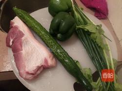 娱乐吃瓜酱辣椒炒肉